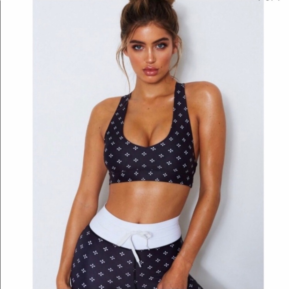 Sarahs Day X White Fox Active navy crop